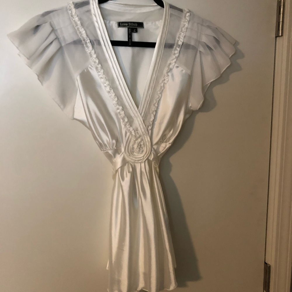 Very Nice Cream Blouse